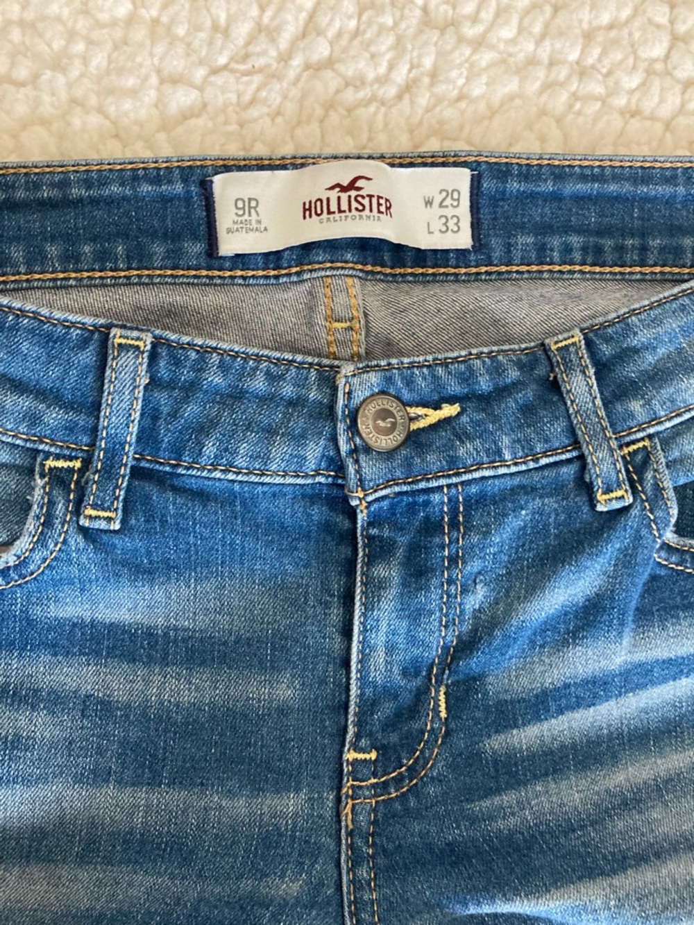 HOLLISTER JEANS 9R LIKE NEW - Picture 5 of 8